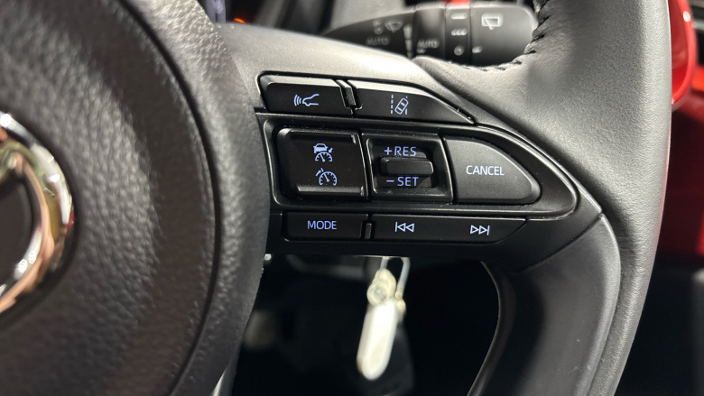 Toyota Aygo X 1.0 VVT-i Edge 5dr Petrol Hatchback